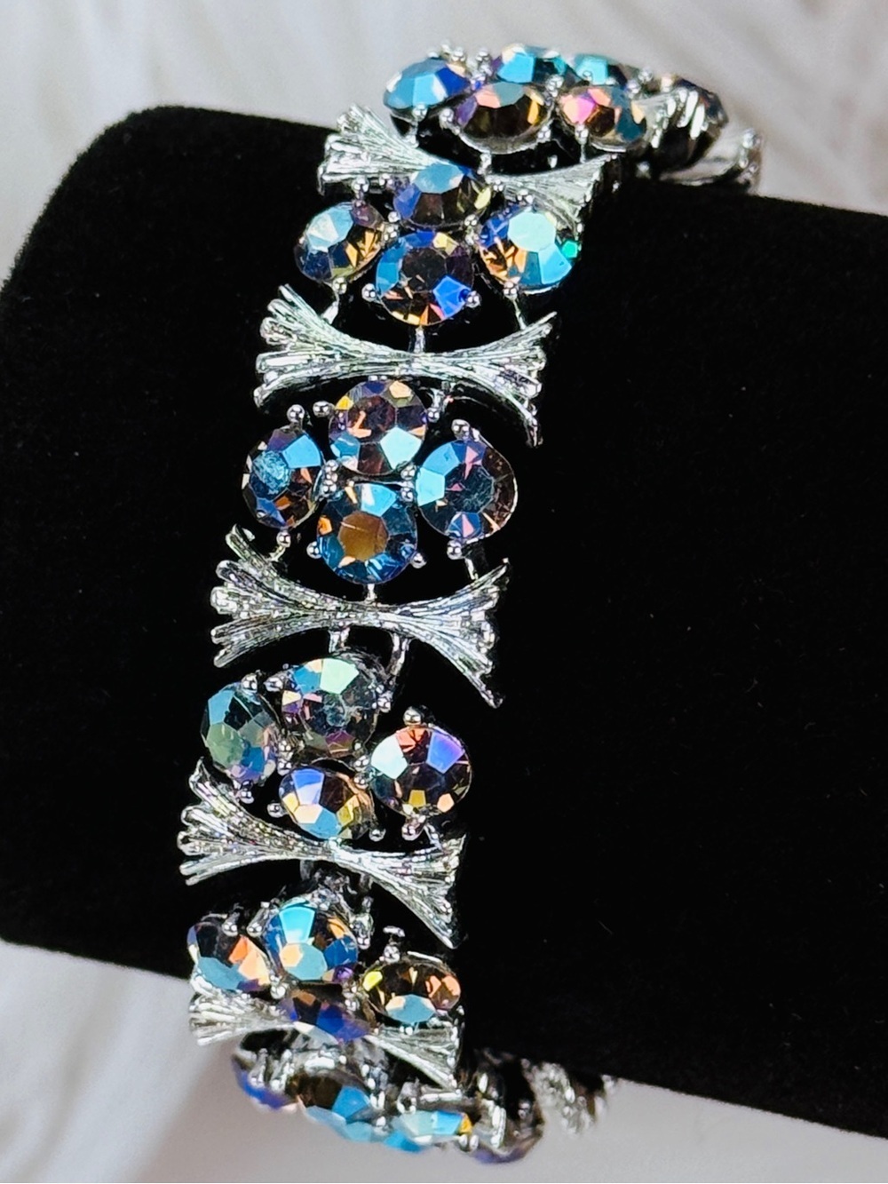 Rare vintage Lisner aurora borealis crystals, rhodium bracelet